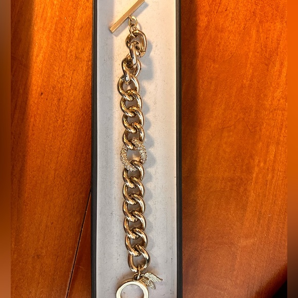 VICTORIA’S SECRET BRACELET. - Picture 2 of 6